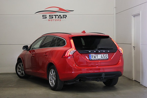 Volvo V60 7 of 19