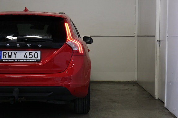 Volvo V60 6 of 19