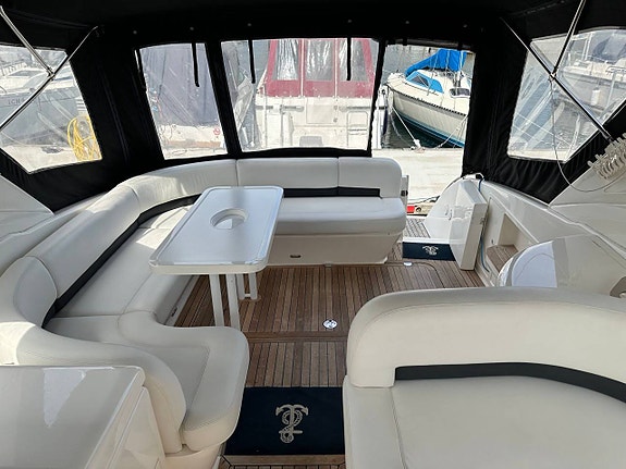 Princess V42 -2006 | 2 x Volvo Penta D6-350 5 of 5