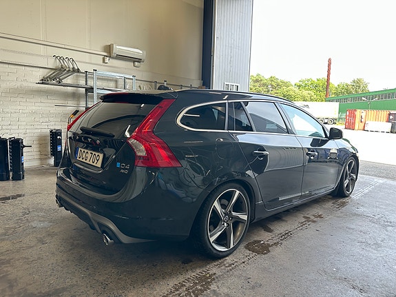 Volvo V60 5 of 5