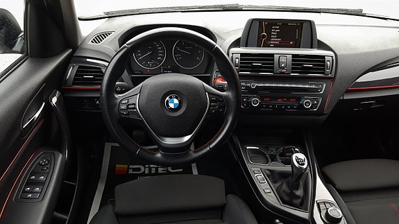 BMW 118d 5 of 5