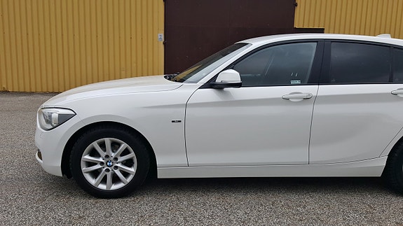 BMW 118d 22 of 22