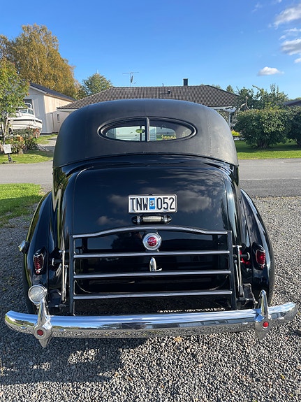 Packard Super Eight 2 of 6
