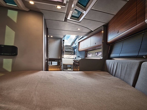Windy 37 Shamal | 2* Volvo Penta 440/DPI | 2023 12 of 12