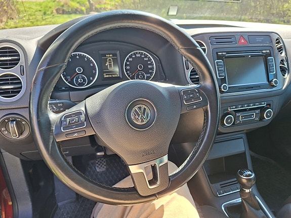 Volkswagen Tiguan 5 of 5