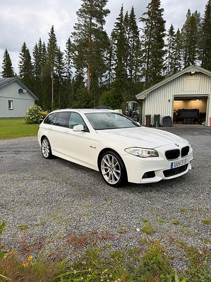 BMW 535d 2 of 5