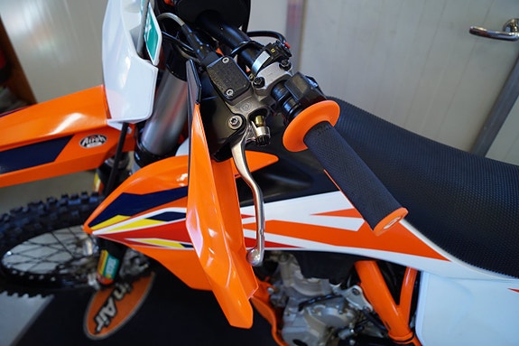 KTM SXF 250 3 of 5