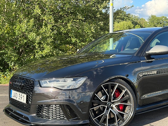 Audi RS6 4 of 5
