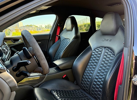 Audi RS6 9 of 24
