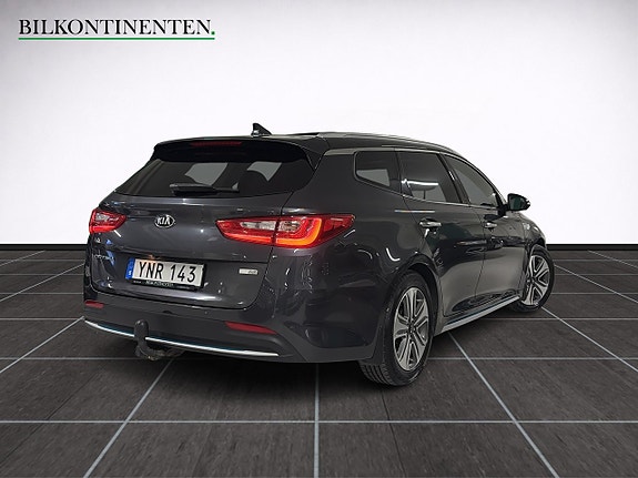 Kia Optima 3 of 5
