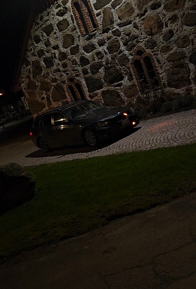 BMW 320i 6 of 9