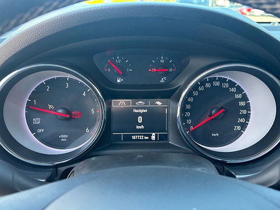 Opel Astra 18 of 26
