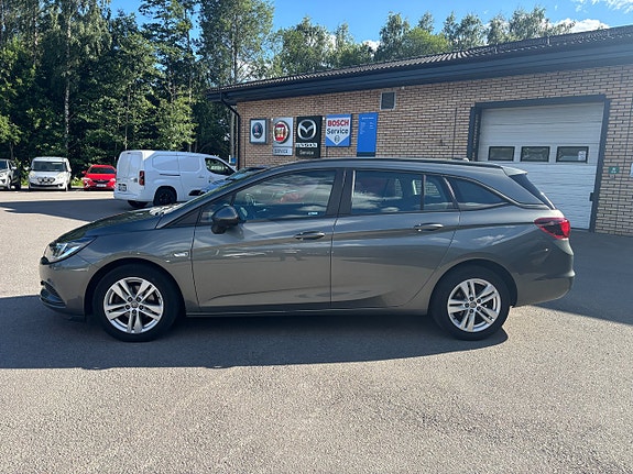 Opel Astra 2 of 5