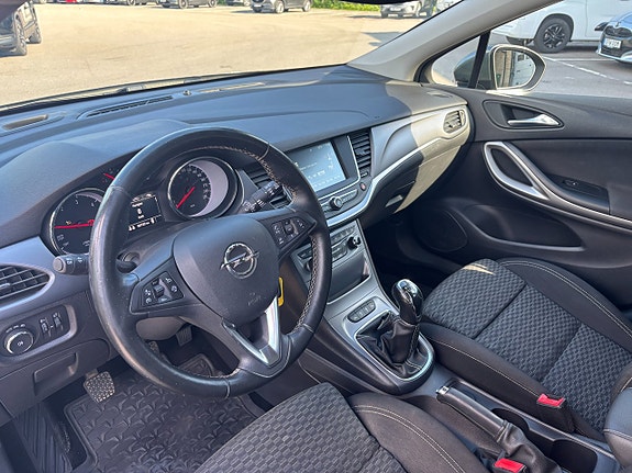 Opel Astra 9 of 26