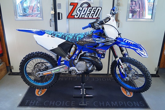 Yamaha YZ 250 4 of 5