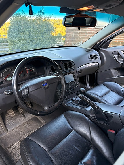 Volvo S60 9 of 19