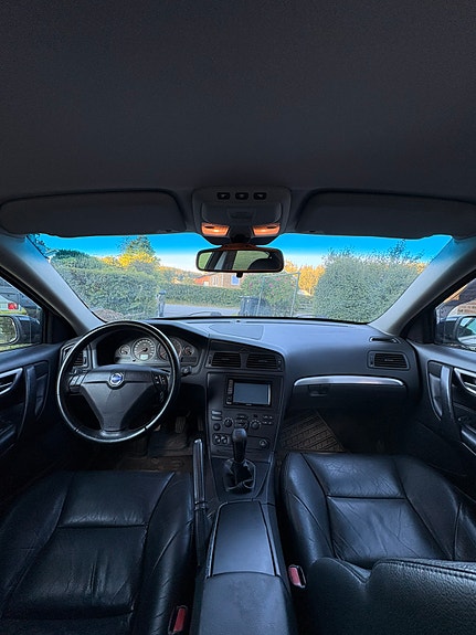 Volvo S60 7 of 19