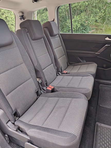 Volkswagen Touran 14 of 21