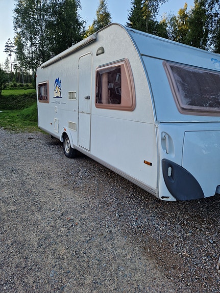 Knaus KNAUS ROYALE 580 UK 2 of 8