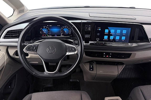 Volkswagen Multivan 14 of 30