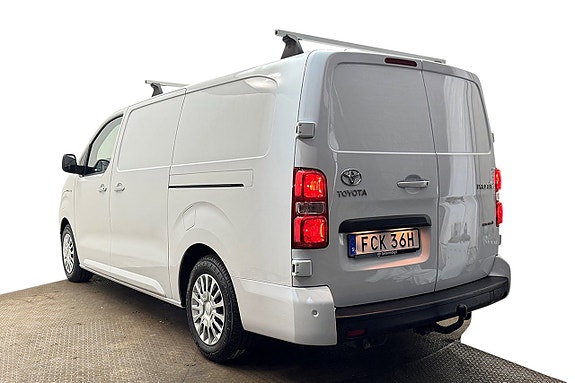 Toyota Proace 8 of 28
