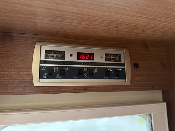 Bürstner Argos 640 3.0 Kamkedja 6 bältade platser 30 of 30
