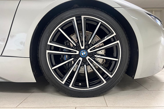 BMW i8 20 of 21