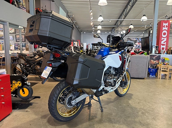 Honda CRF1100D4 Adventure Sports DCT #Endast 1350mil & Mkt utr# 3 of 5