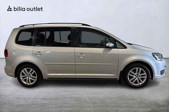 Volkswagen Touran 5 of 5