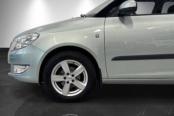 Skoda Fabia 3 of 5