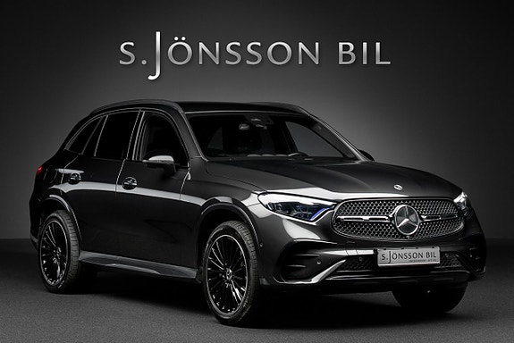 Mercedes-Benz GLC300 e 3 of 5