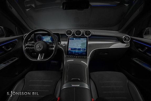 Mercedes-Benz GLC300 e 19 of 20