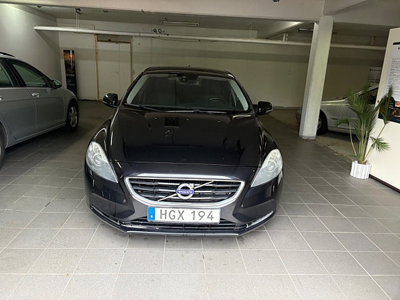 Volvo V40 10 of 22