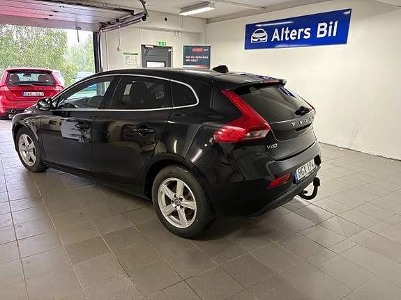 Volvo V40 21 of 22
