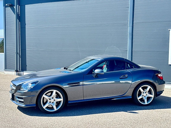 Mercedes-Benz SLK250 2 of 2