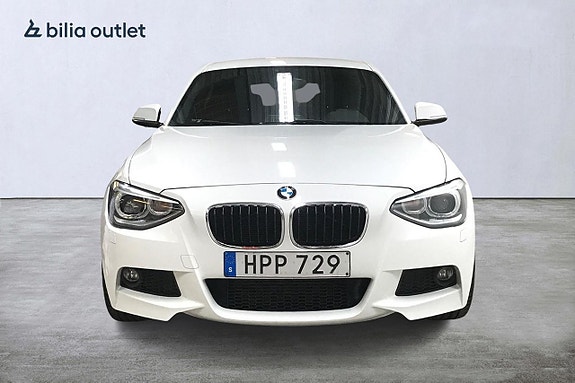 BMW 118d 3 of 23