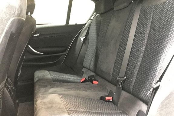 BMW 118d 13 of 23