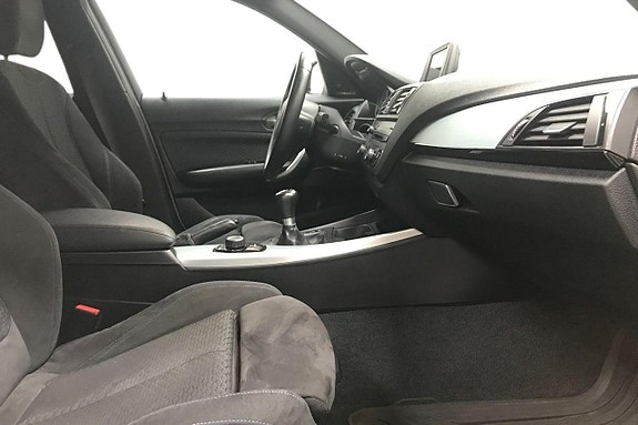 BMW 118d 14 of 23