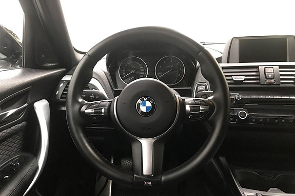 BMW 118d 15 of 23