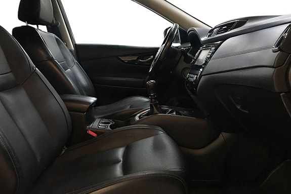 Nissan X-Trail 15 of 24
