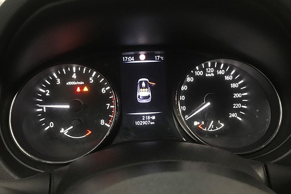 Nissan X-Trail 17 of 24