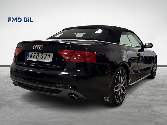 Audi A5 4 of 30