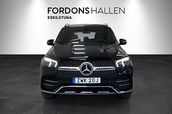 Mercedes-Benz GLE400 d 2 of 5