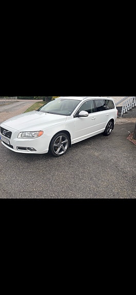 Volvo V70 5 of 5