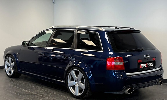 Audi RS6 2 of 5
