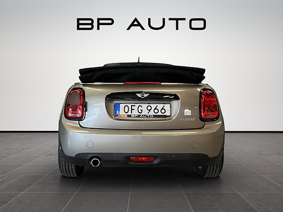 MINI Cooper 4 of 24