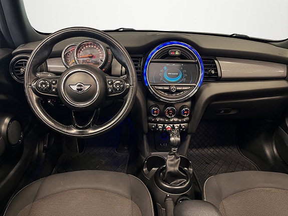 MINI Cooper 9 of 24
