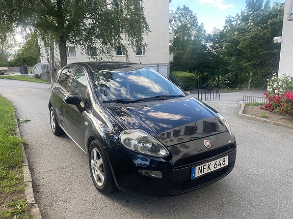 Fiat Punto 2 of 25