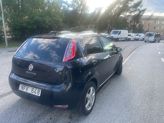 Fiat Punto 12 of 25