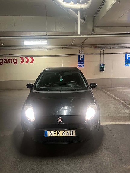 Fiat Punto 21 of 25